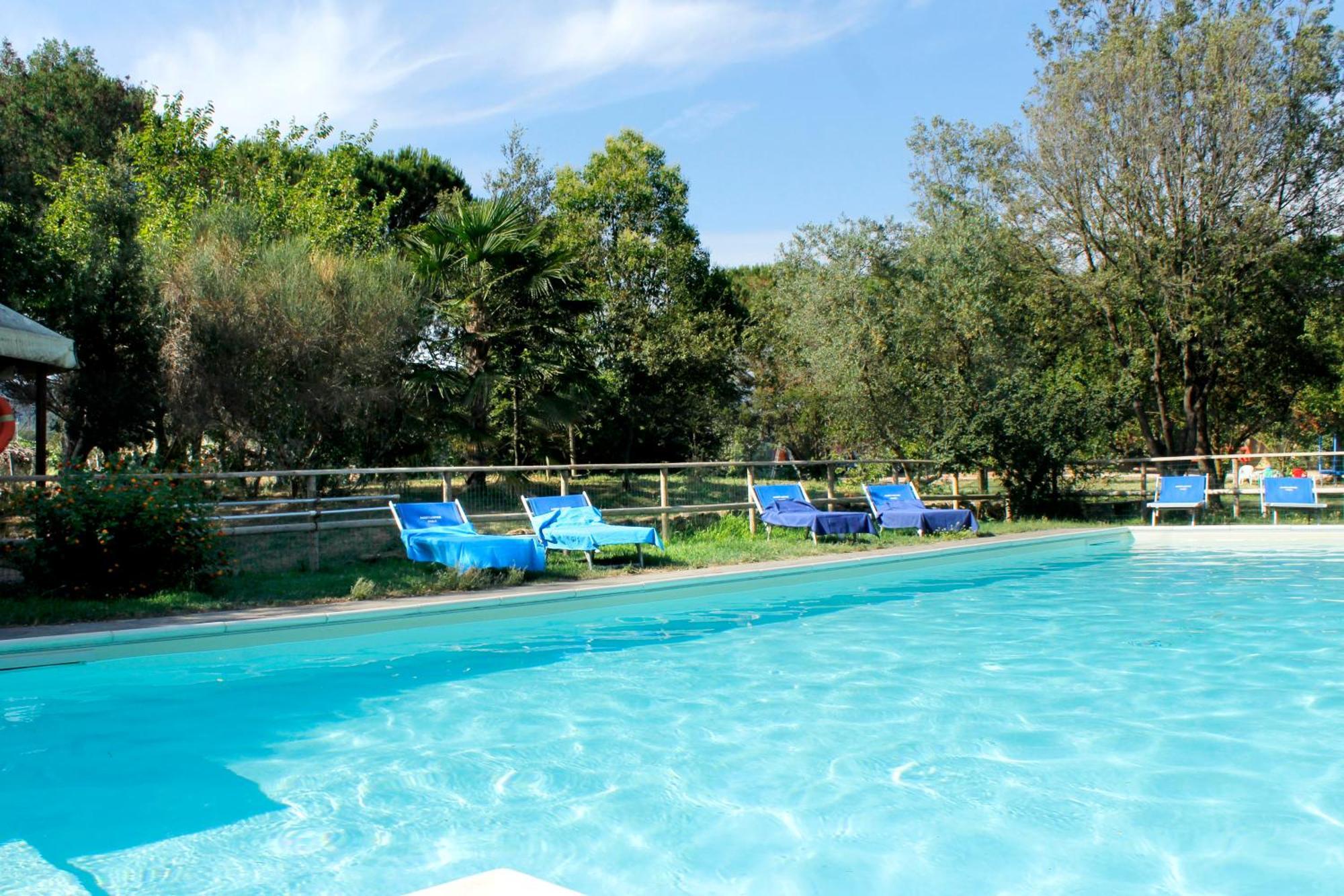 Вилла Agriturist Prile Кастильоне-делла-Пеская Экстерьер фото
