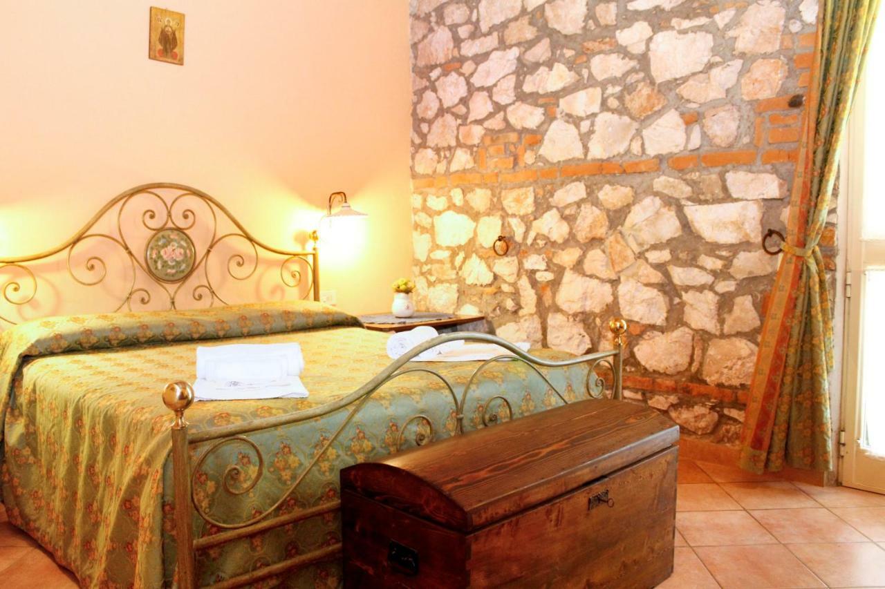 Вилла Agriturist Prile Кастильоне-делла-Пеская Экстерьер фото
