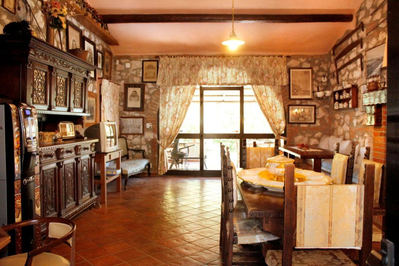 Вилла Agriturist Prile Кастильоне-делла-Пеская Экстерьер фото